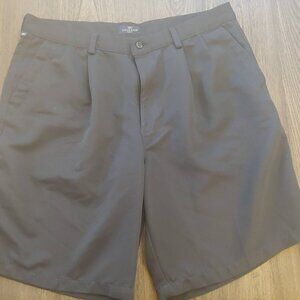 Dockers Mens Golf Pleated Relaxed Shorts Black